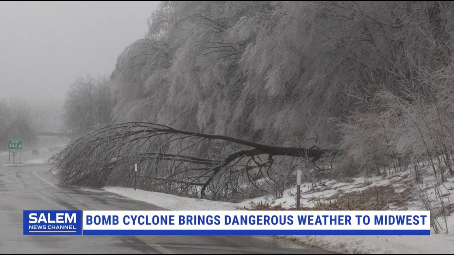 Winter storm Ezra snarls US travel as meteorologists warn of bomb cyclone