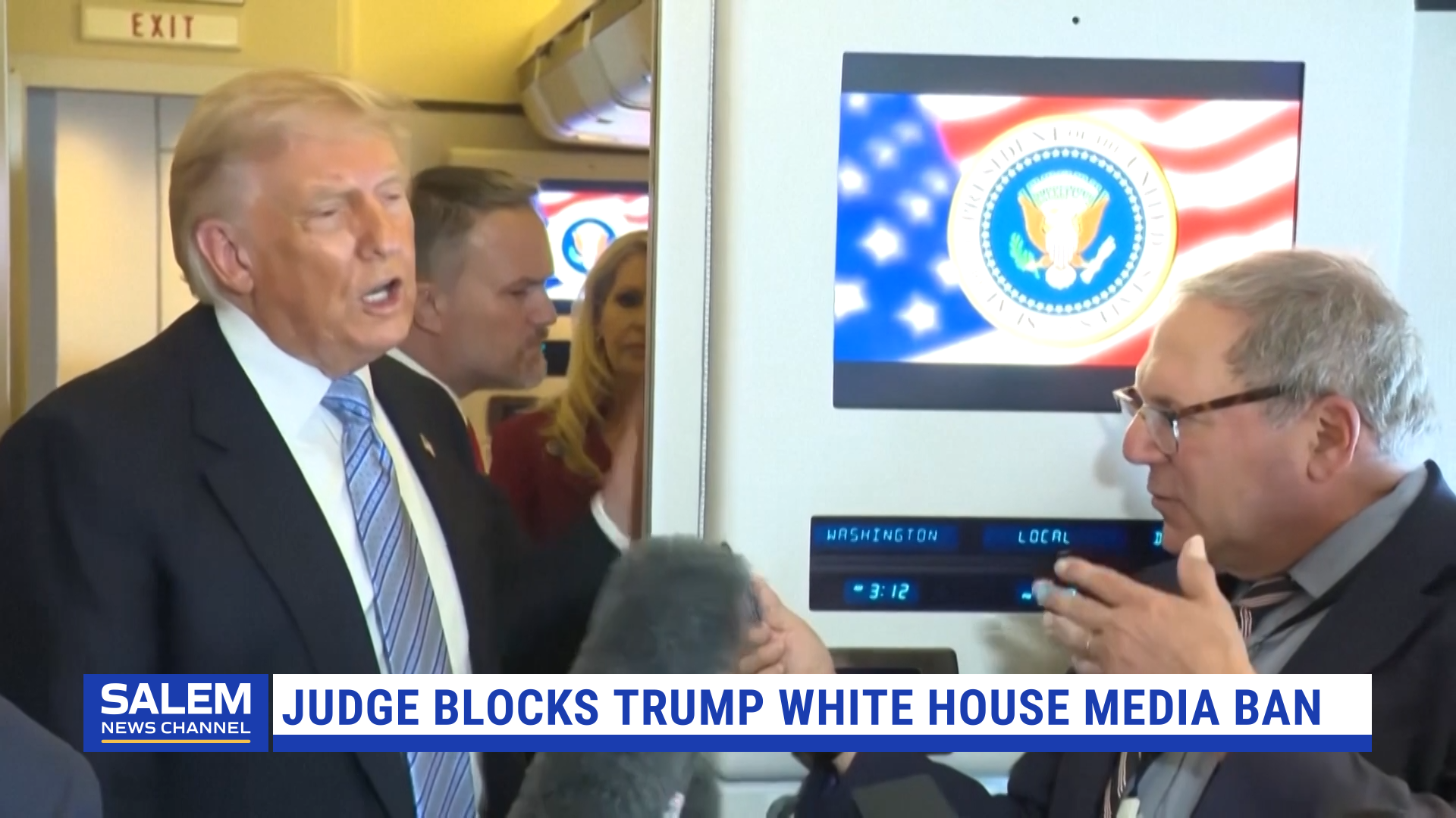Judge Blocks Trump White House Media Ban